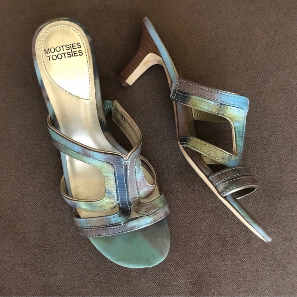 Mootsies Tootsies Sandals-Size 7